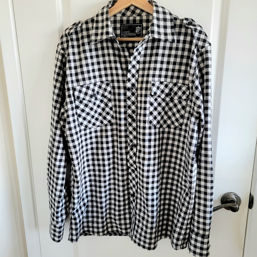 Elixir Men's Black and White Gingham Plaid Shirt Size Medium